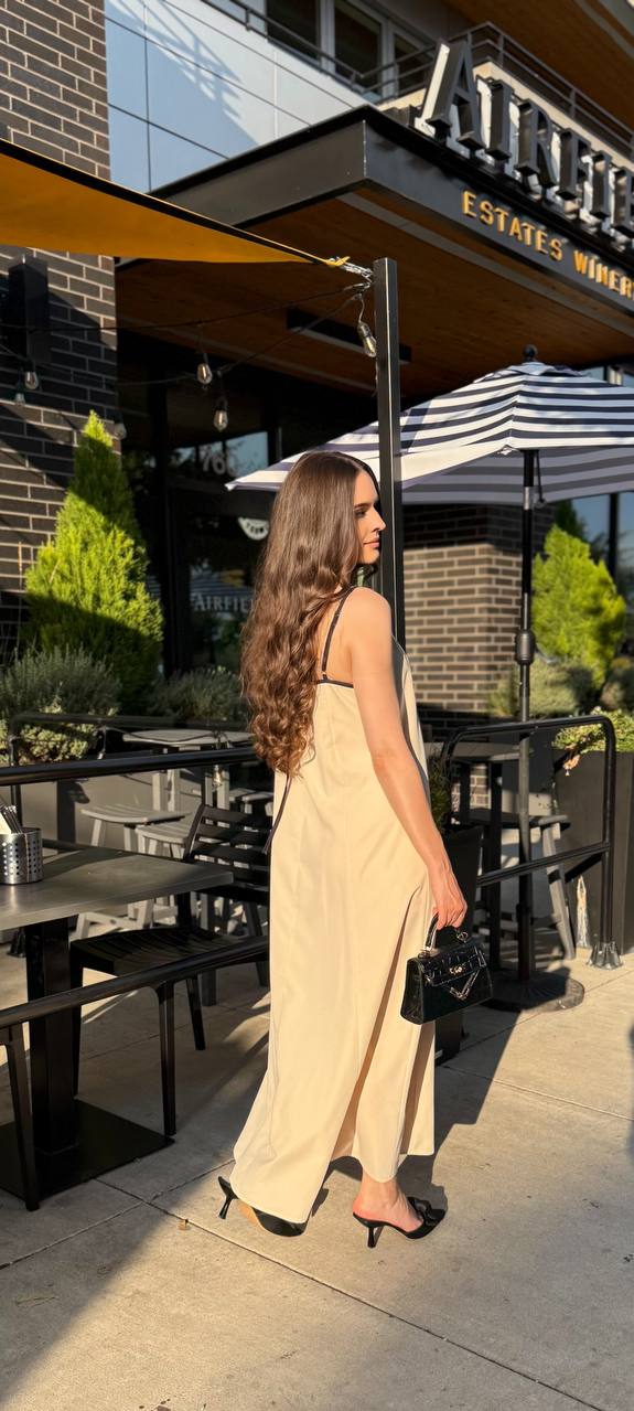 Minimalist Maxi Dress