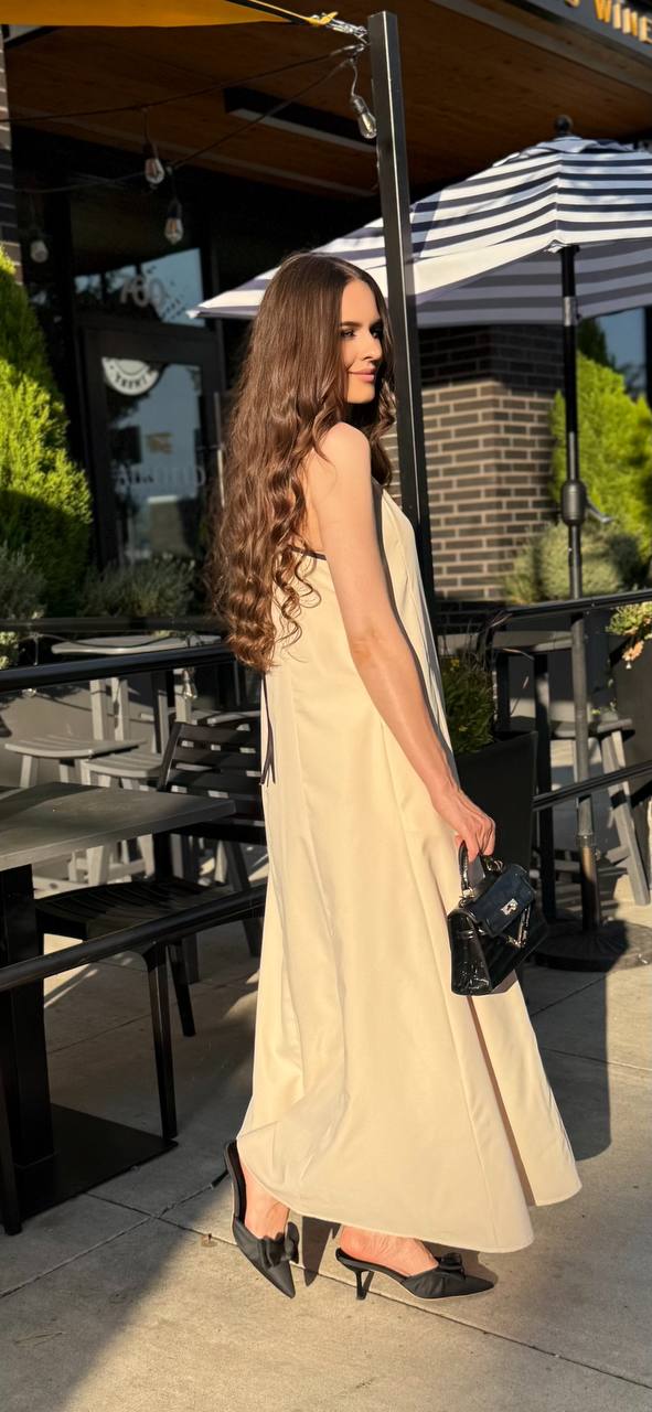 Minimalist Maxi Dress