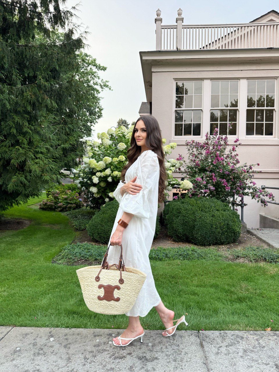 Vintage-Inspired Embroidered Dress